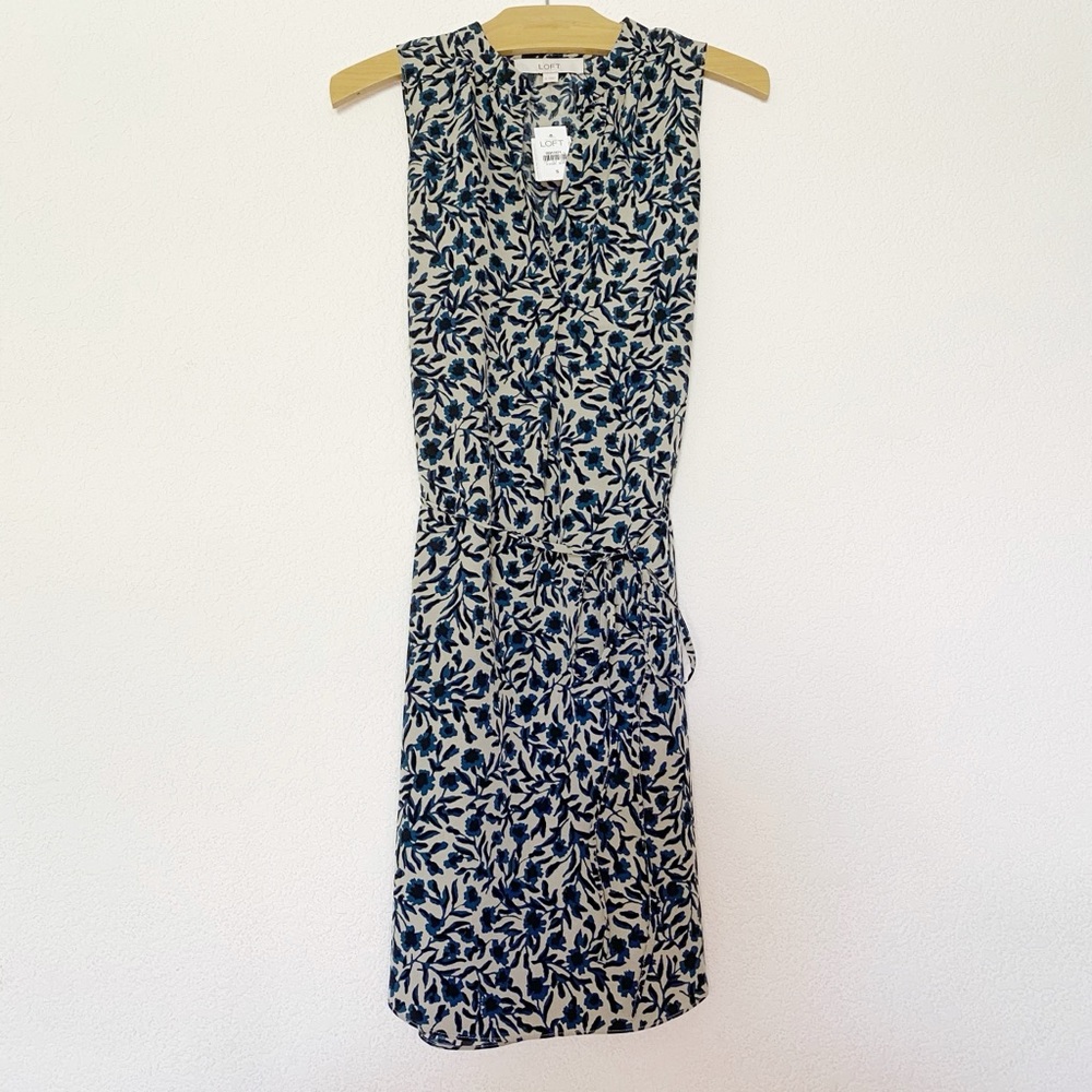 LOFT Blue and White Floral Dress S